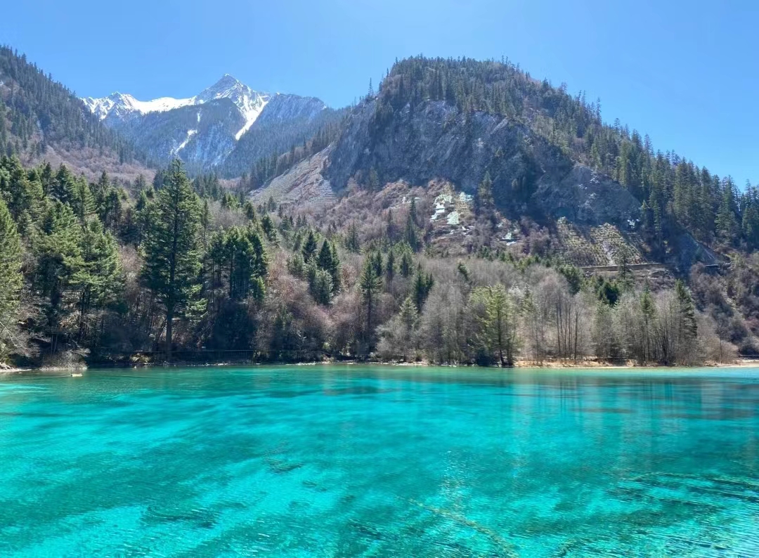 九寨沟+黄龙风景名胜区+松潘古城3日2晚跟团游